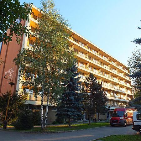 Hotel Garni Považská Bystrica Exterior foto