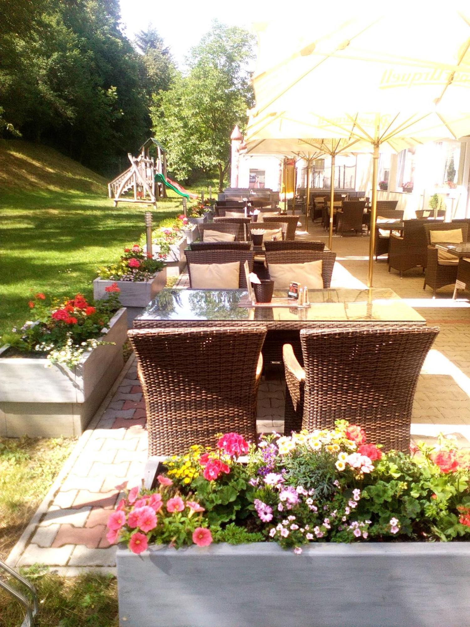 Hotel Garni Považská Bystrica Exterior foto